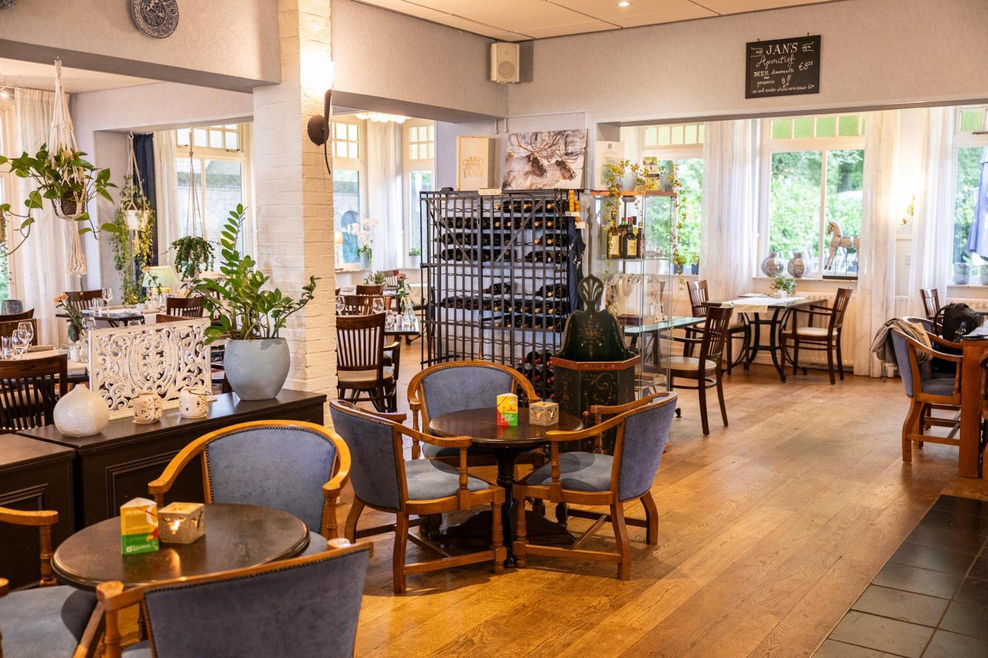 扬斯酒店 瑞斯 外观 照片